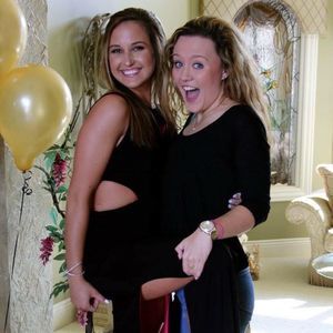 Meet your Posher, Selina